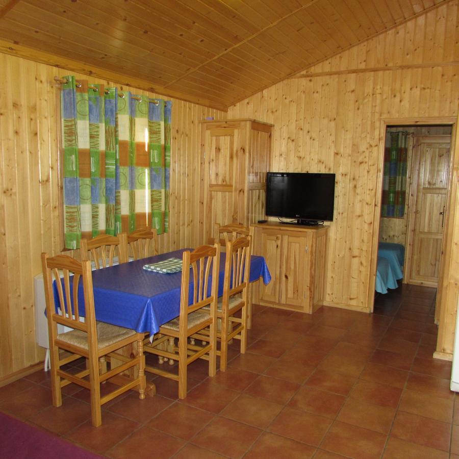 Camping-Bungalows Ciudad De Albarracín Buitenkant foto